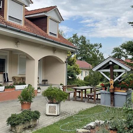 Motel Hummel Per Bagian luar foto