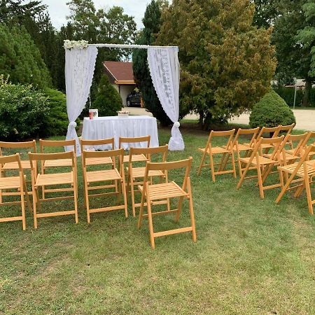 Motel Hummel Per Bagian luar foto