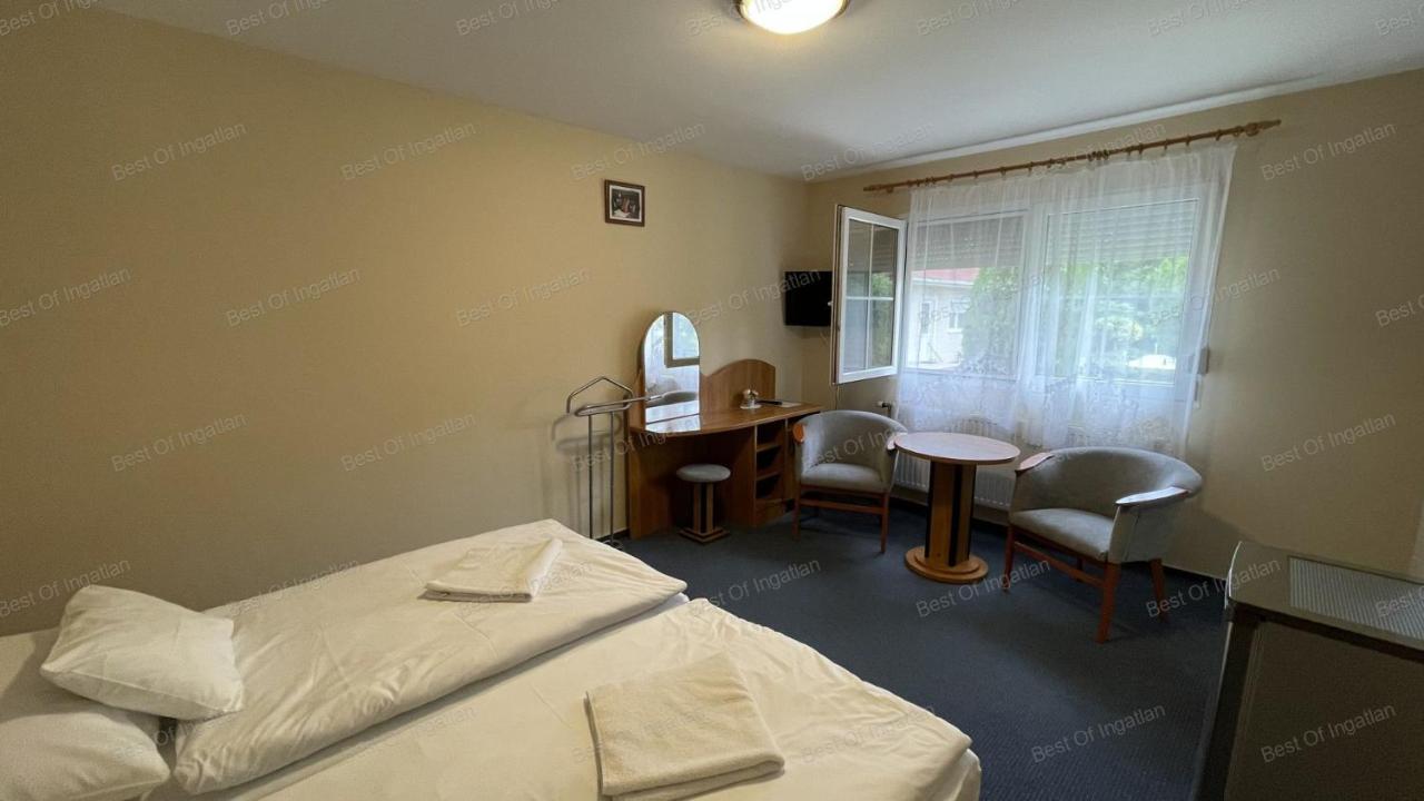 Motel Hummel Per Bagian luar foto